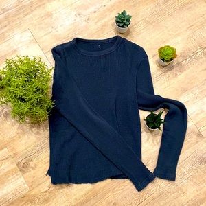 H&M fitted sweater. Size medium. Dark Blue